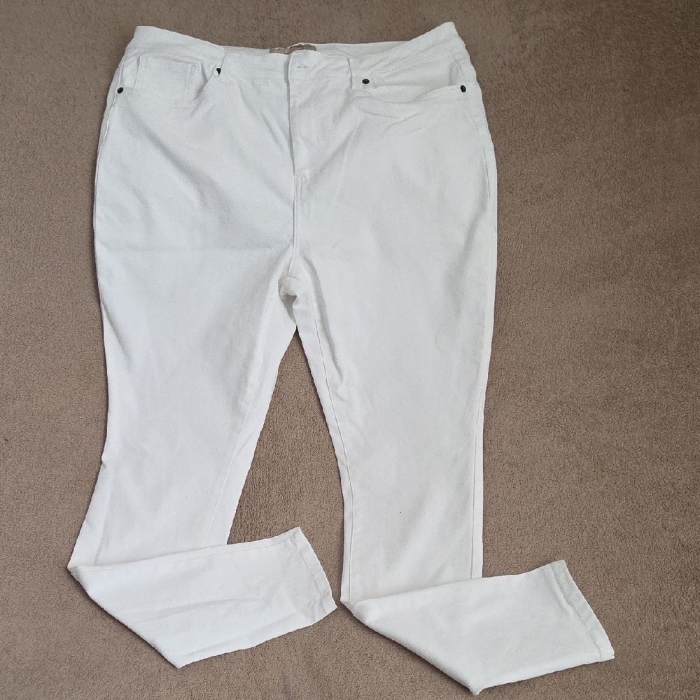 Hybrid & Company Women's Skinny Jeans in White